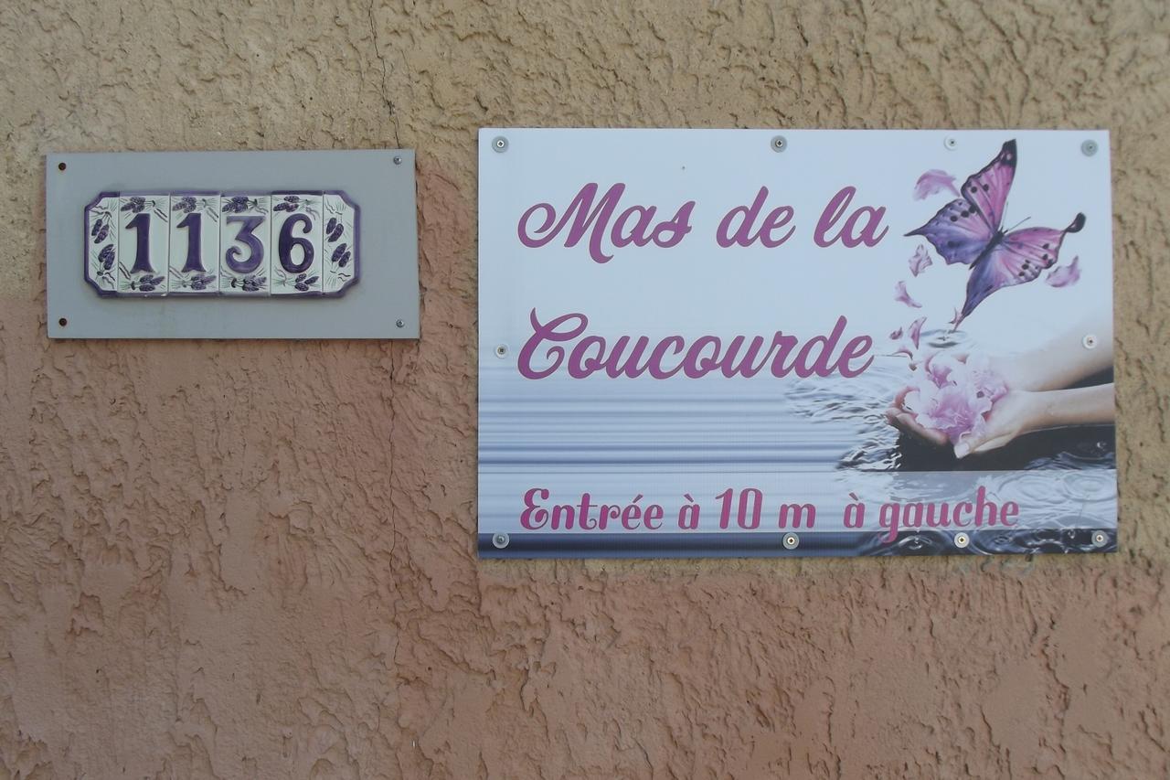 Mas De La Coucourde Bed and Breakfast Paluds de Noves Buitenkant foto